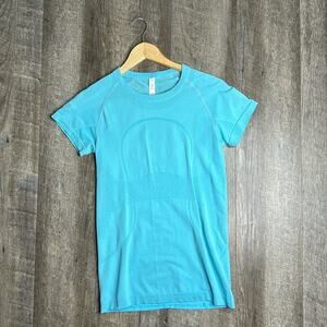 lululemon Blue Swiftly Short Sleeve Shirt Size 8